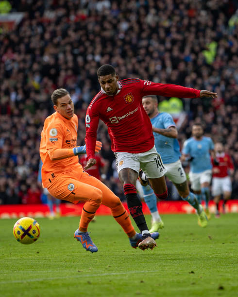 三个球队中 三个球队中